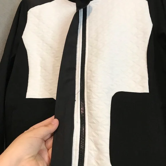 Alia Jacket - Picture 5 of 11